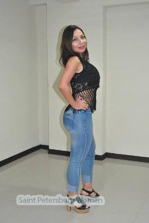 160035 - Luz Dary Age: 52 - Costa Rica