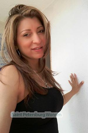 163082 - Kundry Age: 43 - Colombia