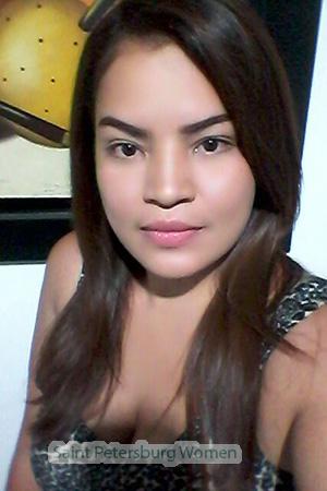 172025 - Carmela Age: 43 - Colombia