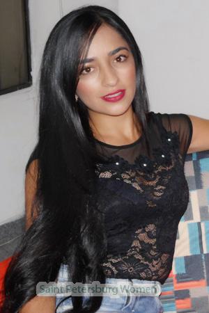 181300 - Elizabeth Alejandra Age: 31 - Colombia