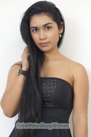 182957 - Yannine Age: 29 - Colombia