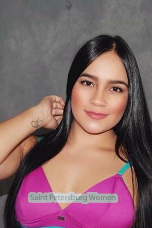 185418 - Tatiana Age: 27 - Colombia