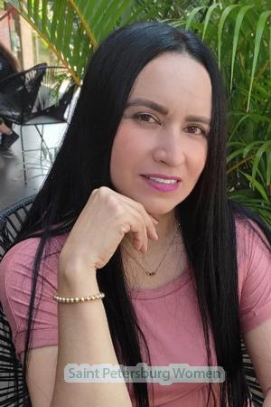 204198 - Jessenia Age: 49 - Colombia