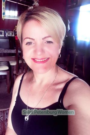 204757 - Ruth Age: 55 - Costa Rica