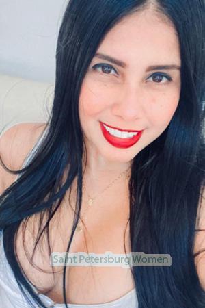 205913 - Jazybe Age: 35 - Colombia