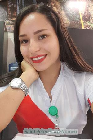 208175 - Luzbeth Age: 26 - Peru