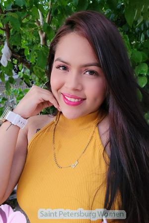 209818 - Geraldine Age: 26 - Colombia