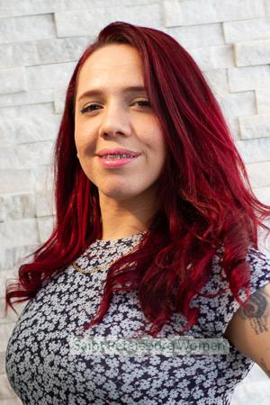 210300 - Salome Age: 36 - Colombia