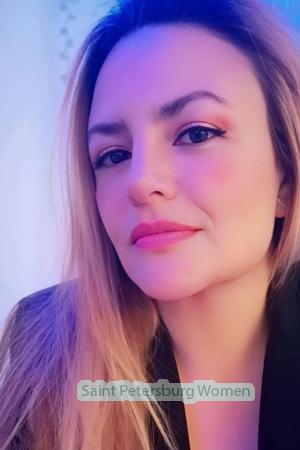 211365 - Paola Age: 44 - Colombia