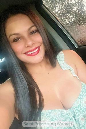 212532 - Cindy Age: 38 - Costa Rica