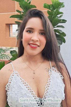 214158 - Nohelys Age: 28 - Colombia