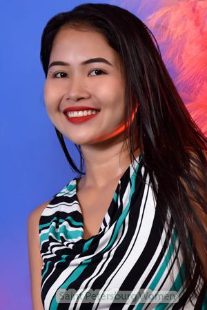 215474 - Alifa Age: 23 - Philippines