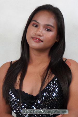 220347 - Michelle Age: 28 - Philippines