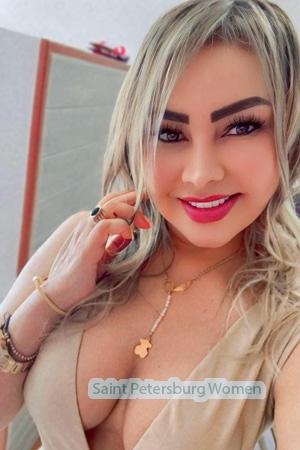 223293 - Maria Tatiana Age: 46 - Colombia