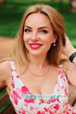 223870 - Tetiana Age: 44 - Ukraine