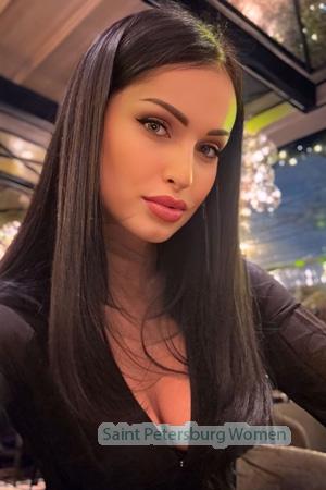 225643 - Daniela Age: 33 - Moldova