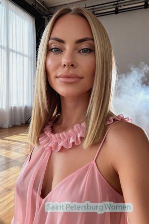 226116 - Khrystyna Age: 37 - Ukraine