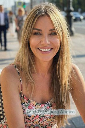 226129 - Inna Age: 54 - Ukraine