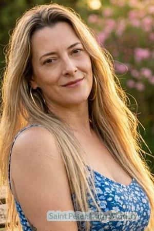 227120 - Claudia Age: 49 - Colombia